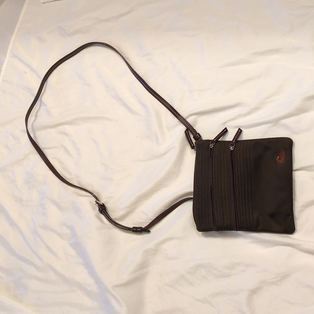 Dooney and Bourke cross body